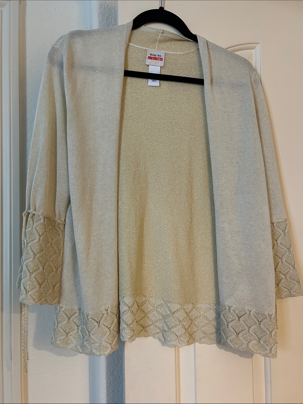 Ruby Rd. Light Cream Open-Front Knit Cardigan with Textured Trim